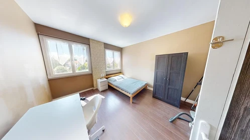 Günstiges Privatzimmer in Clermont-ferrand