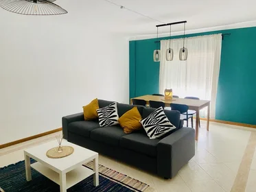 Apartamento inteiro em Rua Doutor Henrique Constantino 72, imagem 1 de 10