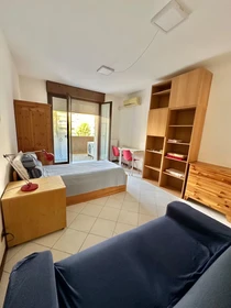 Habitación en alquiler con cama doble Verona