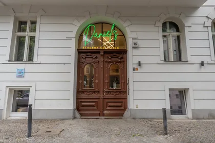 Stanza privata in Leibnizstraße, Charlottenburg, immagine 1 di 10