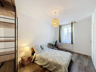 Quarto privado em Roubaix, 59100, imagem 13 de 20