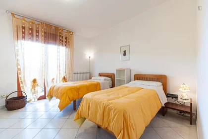 Privatzimmer in der Via Giuseppe Gregoraci, bild 1 von 17