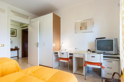 Privatzimmer in der Via Giuseppe Gregoraci, bild 3 von 17
