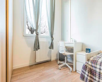 Quarto privado em Viale Alfredo Oriani, imagem 4 de 11