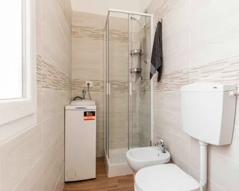 Quarto privado em Viale Alfredo Oriani, imagem 10 de 11