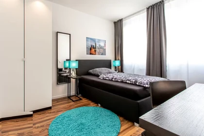 Quarto barato em Frankfurt