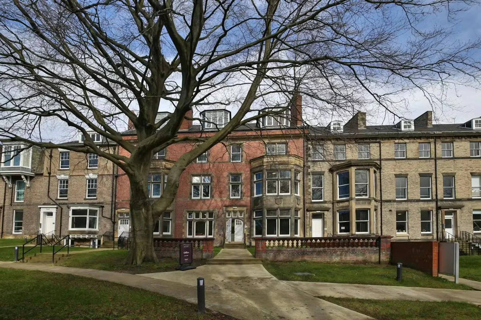 Quarto acolhedor para estudantes disponível em 