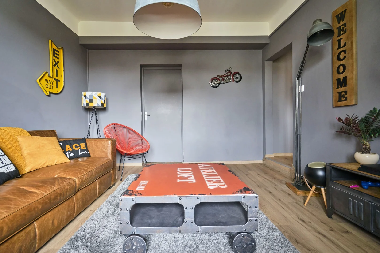 Habitación para estudiantes en  con área de estudio y facilidades compartidas