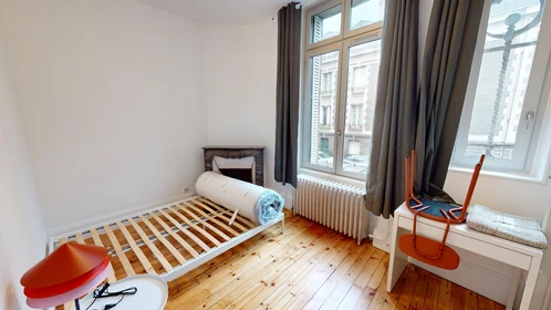 Stanza privata con letto matrimoniale Clermont-ferrand