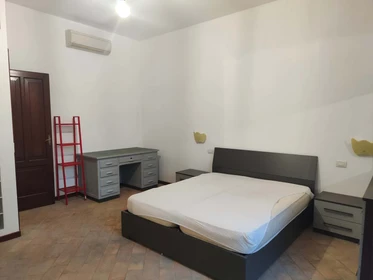 Room for rent in a shared flat in Forli