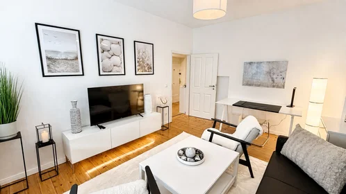 Apartamento inteiro em Heinrich-Schütz-Straße, imagem 1 de 8