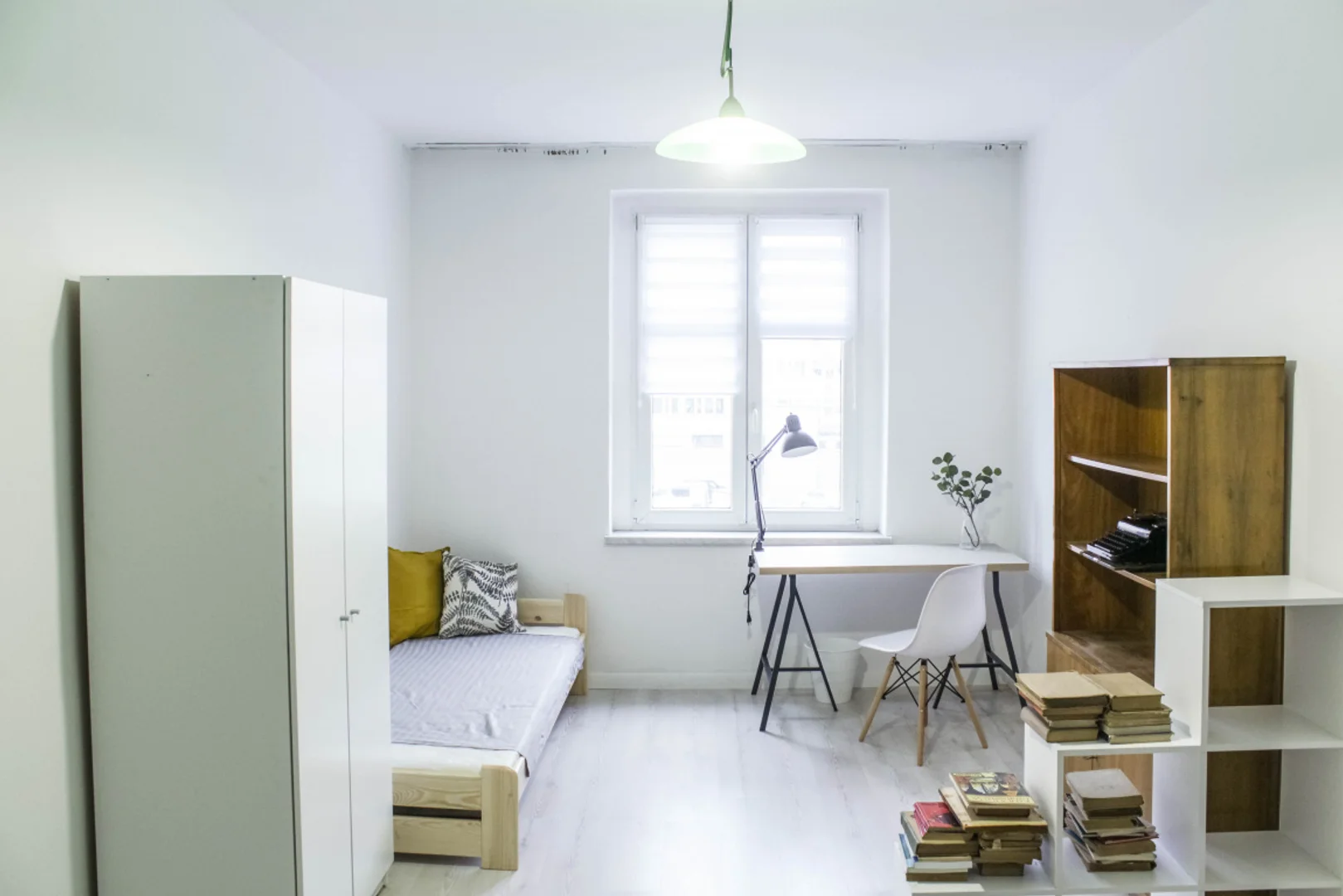 Quarto de estudante funcional perfeito para estudar em