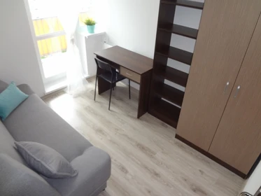 Room for rent with double bed Poznan