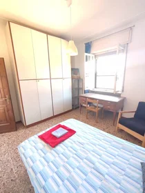 Habitación privada en Via San Corrado Confalonieri, Centro Storico, imagen 6 de 10