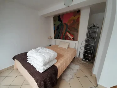 Habitación privada en ulitsa "Tsar Asen" 96, imagen 1 de 10