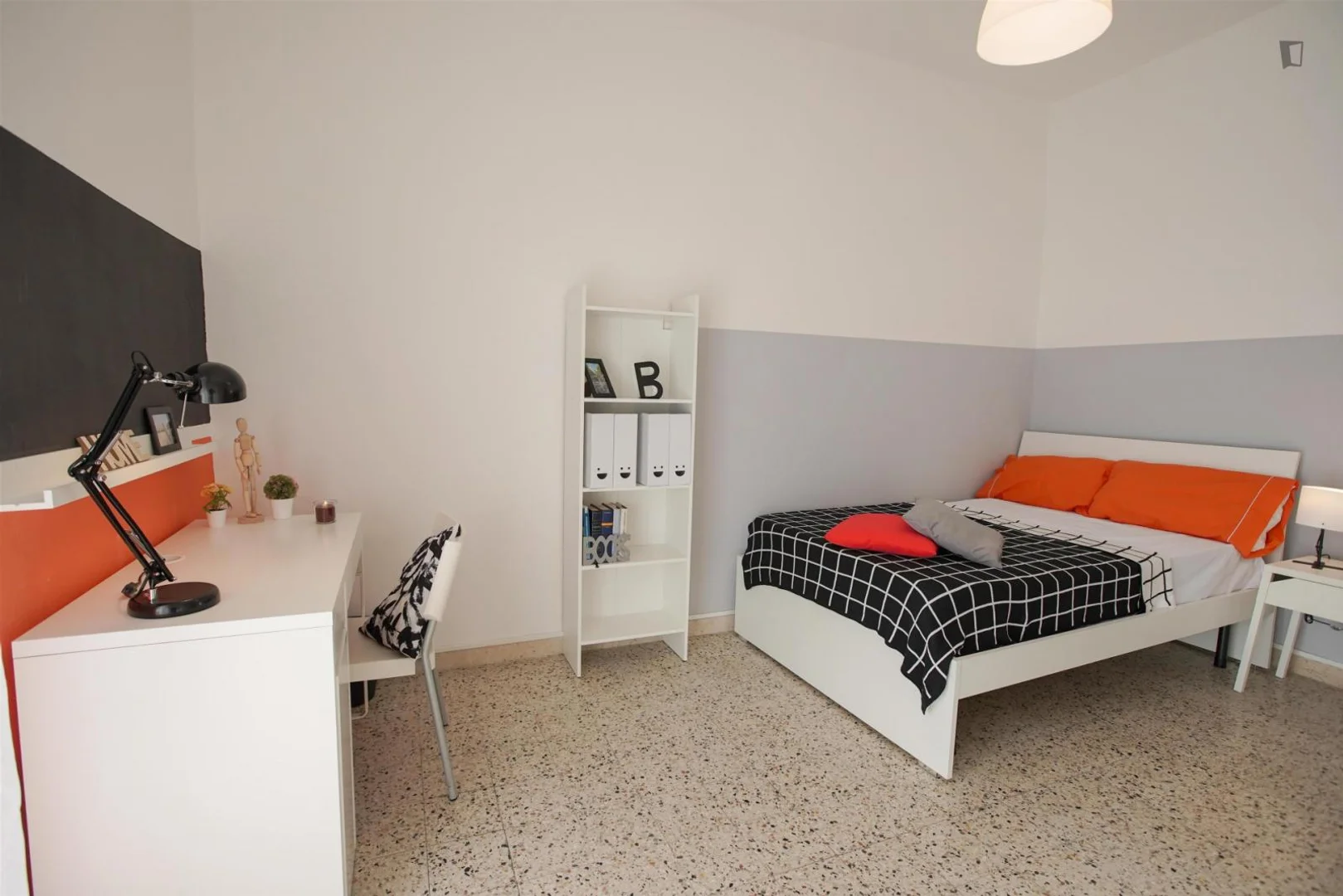 Chambre à louer dans un appartement d'étudiant à , entièrement meublée