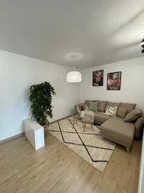 Stanza privata in Cergy, 95800, immagine 1 di 10