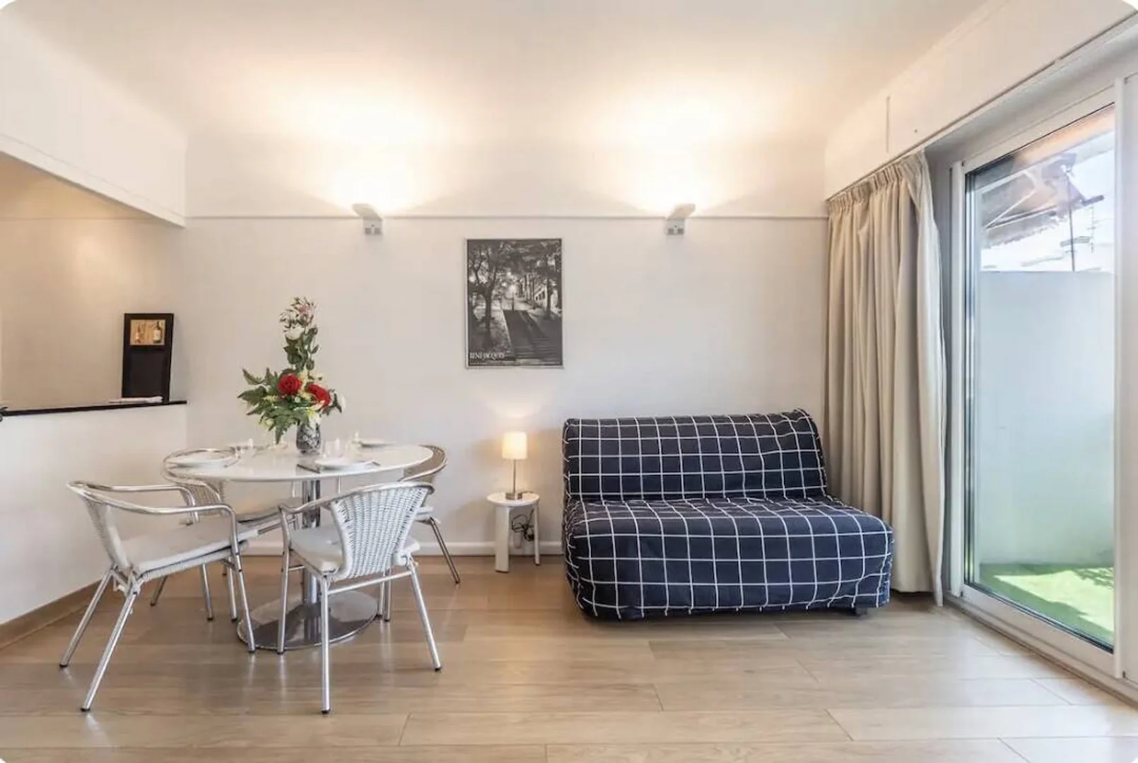 Quarto amigo do estudante em  com comodidades modernas