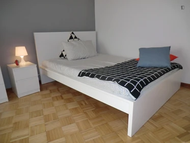 Quarto para alugar com cama de casal em Padova