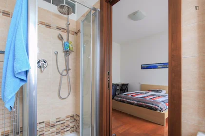 Stanza privata in Viale Renato Serra, immagine 5 di 36