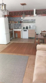 Setubal de tamamen mobilyalı daire