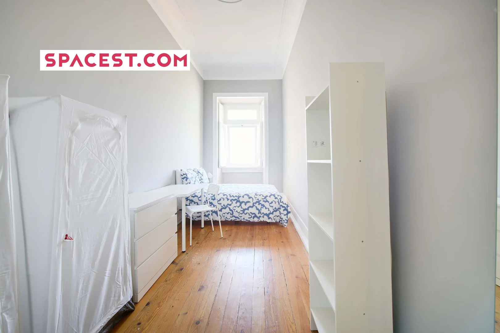 Zimmer in Studentenwohnung in  zu vermieten, voll möbliert