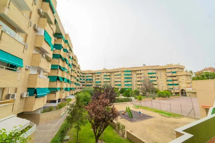 Habitación privada en C. Alhambra, 41005 Sevilla, Spain, imagen 18 de 18