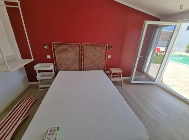 Habitación privada barata en Setubal