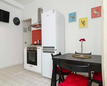 Chambre privée à Viale Carlo Espinasse, image 13 de 25