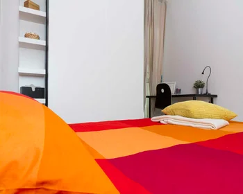 Chambre privée à Viale Carlo Espinasse, image 3 de 25