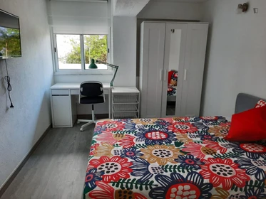 Alquiler de habitación en piso compartido en Carcavelos