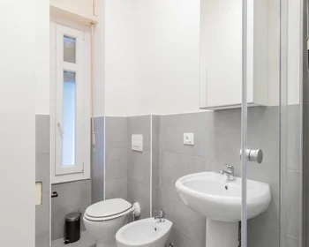 Chambre privée à Viale Carlo Espinasse, image 22 de 28