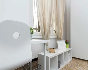 Chambre privée à Viale Carlo Espinasse, image 4 de 28