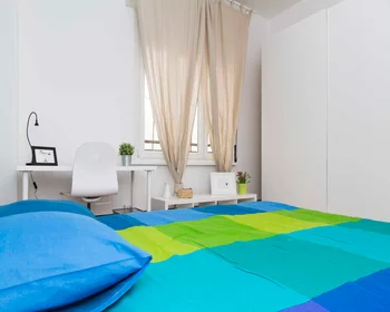 Chambre privée à Viale Carlo Espinasse, image 8 de 28