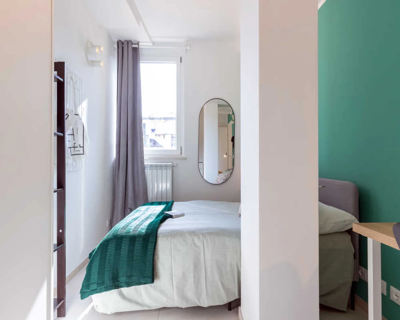 Habitación en apartamento estudiantil en alquiler en , completamente amueblado
