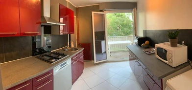 Alquiler de habitación en piso compartido en Évry