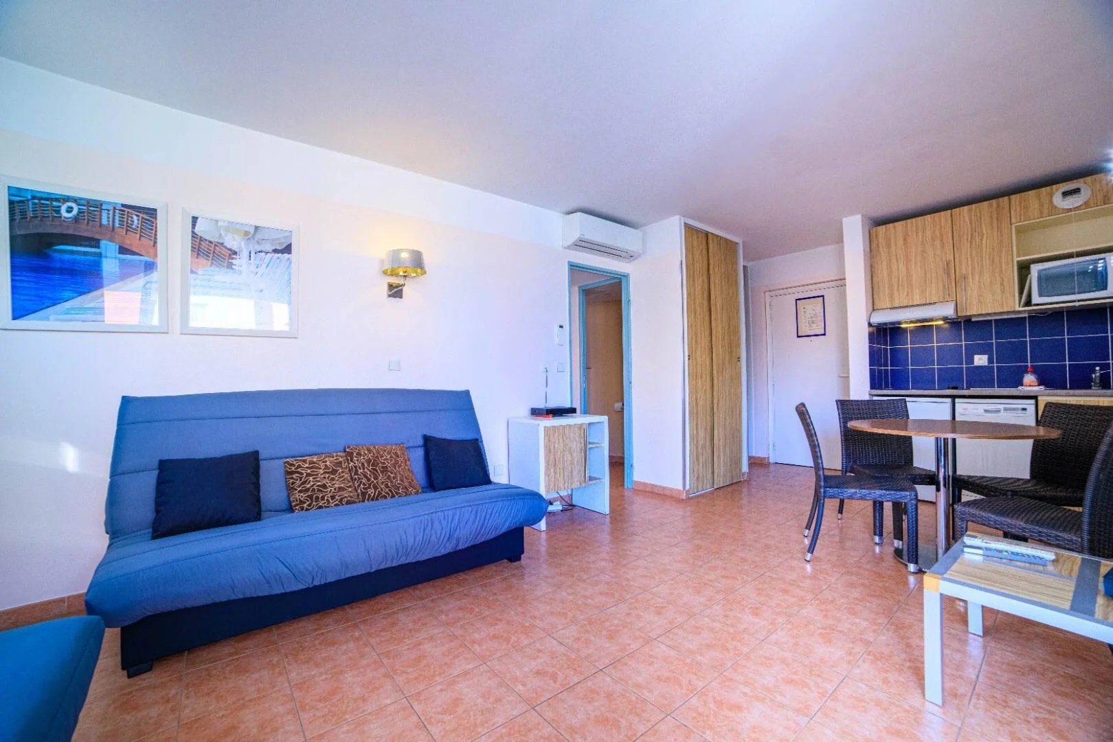 Cozy room for students available in 