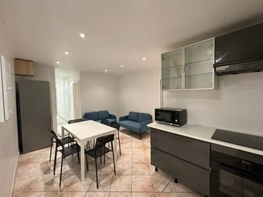 Chambre privée à Noisy-le-grand, 93160, image 1 de 10
