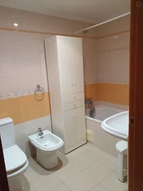 Habitación privada en Oriente - Av. Berlim, imagen 20 de 27
