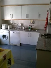 Habitación privada en Oriente - Av. Berlim, imagen 25 de 27
