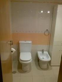 Habitación privada en Oriente - Av. Berlim, imagen 26 de 27