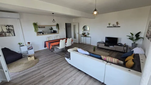 Quarto privado em Perpignan, 66100, imagem 3 de 27