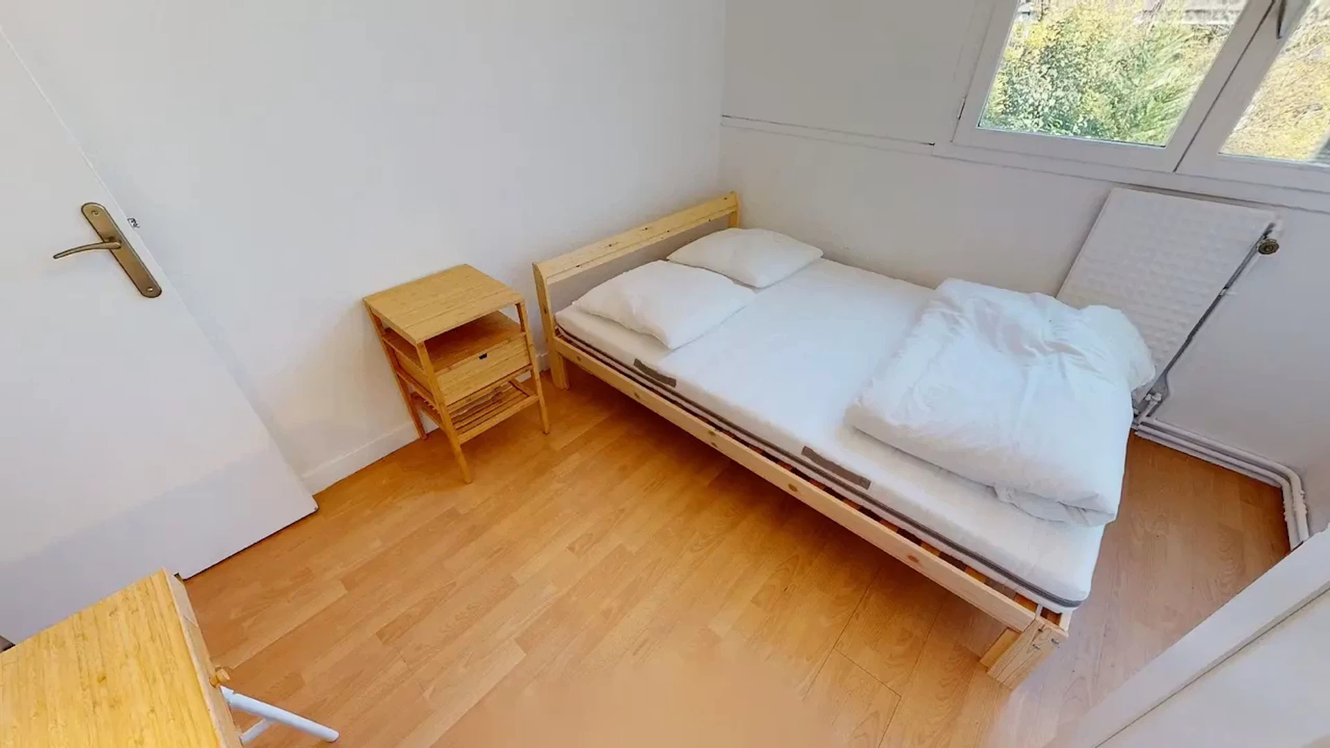 Quarto de estudante funcional perfeito para estudar em 