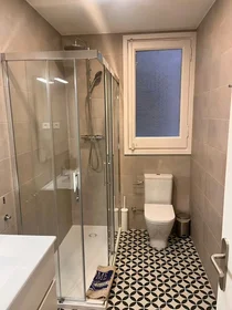 Shared room at Carrer de Muntaner, Sant Gervasi-Galvany, image 10 of 10