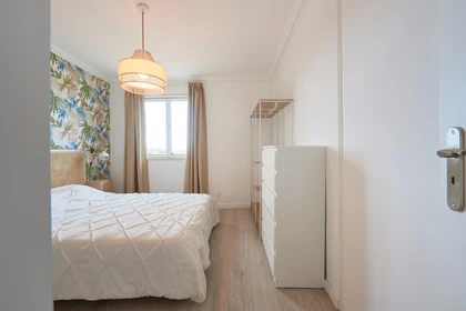 Quarto para alugar ao mês em Lisboa