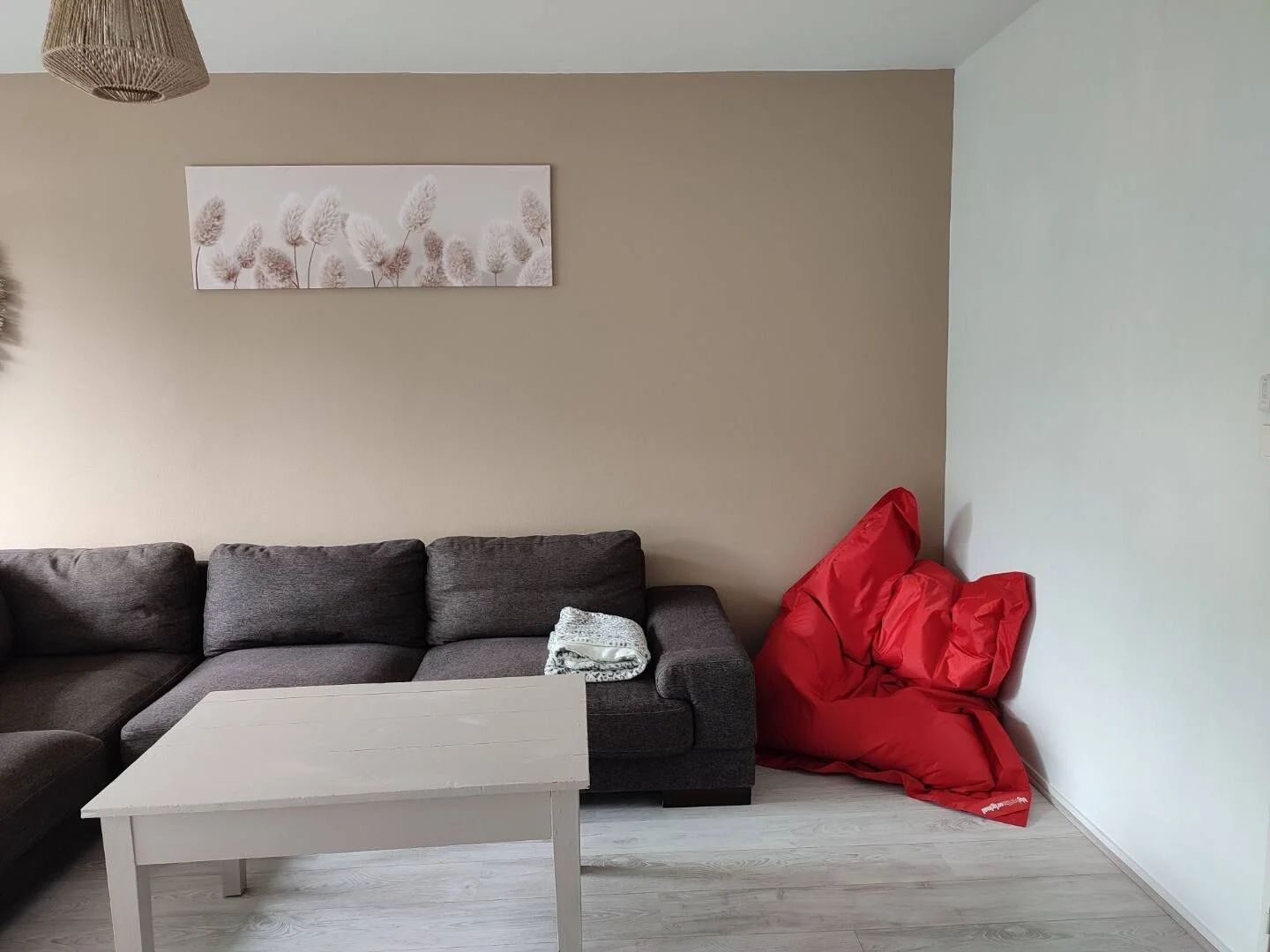 Budget-friendly student room close to campus in 