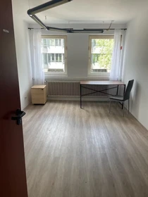 Helles Privatzimmer in Stuttgart