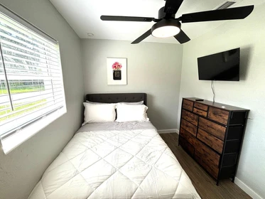 Quarto para alugar num apartamento partilhado em Melbourne-florida