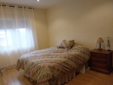 Habitación privada barata en Oviedo