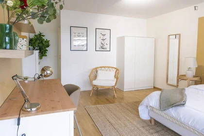 Private room at Boulevard Albert 1er, image 14 of 49